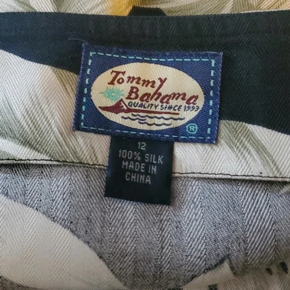 Tommy Bahama Silk Big Floral Pattern True Wrap Maxi Skirt Size 12 Black White - Picture 6 of 10